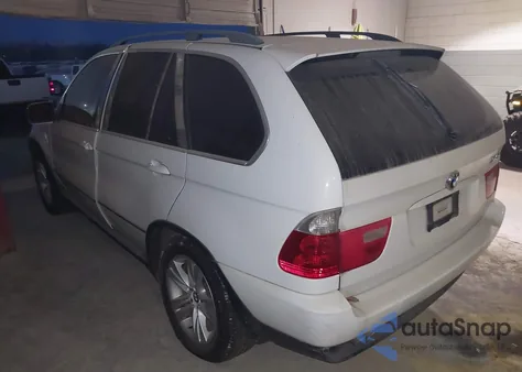 2004 BMW X5 4.4I z USA, uszkodzony, nr VIN 5UXFB53554LV02627